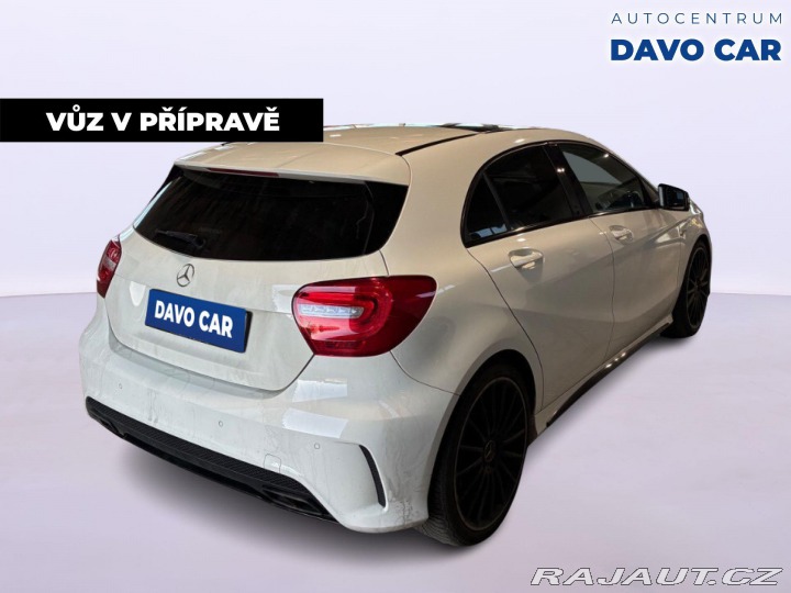 Mercedes-Benz A 2,0 45 265 kW 4Matic AMG 2015