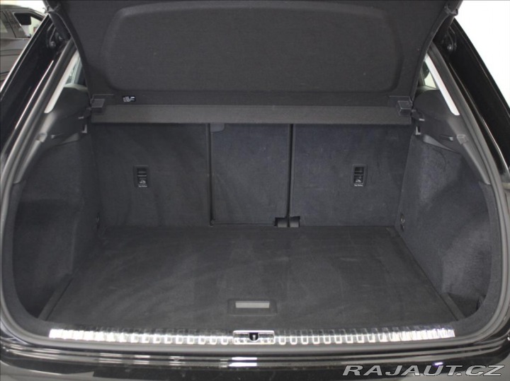 Audi Q3 2,0 TDi S-Line 54tkm. 1.m 2023
