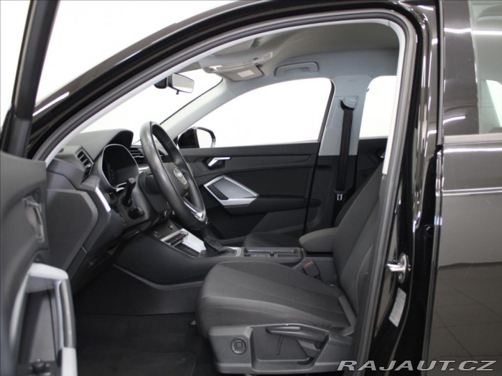 Audi Q3 2,0 TDi S-Line 54tkm. 1.m 2023