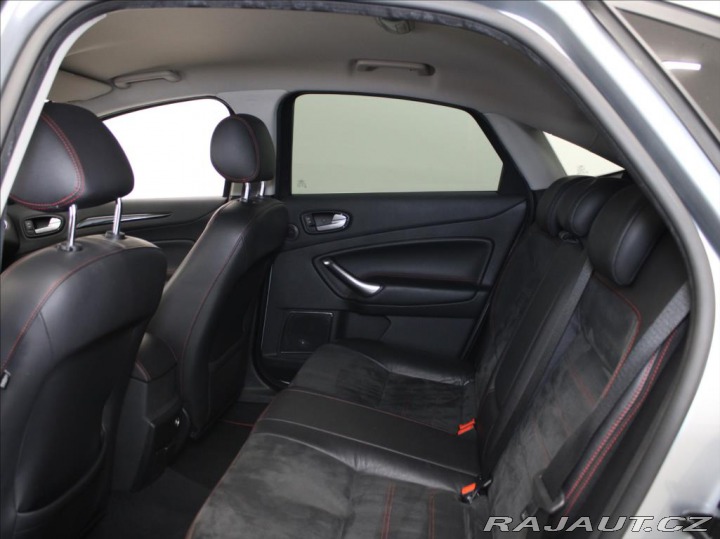 Ford Mondeo 2,2 TDCi 129kW Titan-S 2. 2010