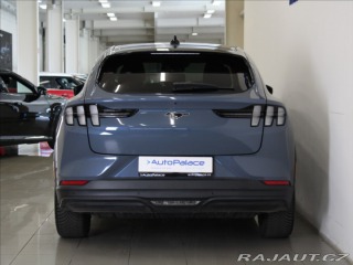 Ford Mustang Mach-E 0,1 75kWh 300koní 2023