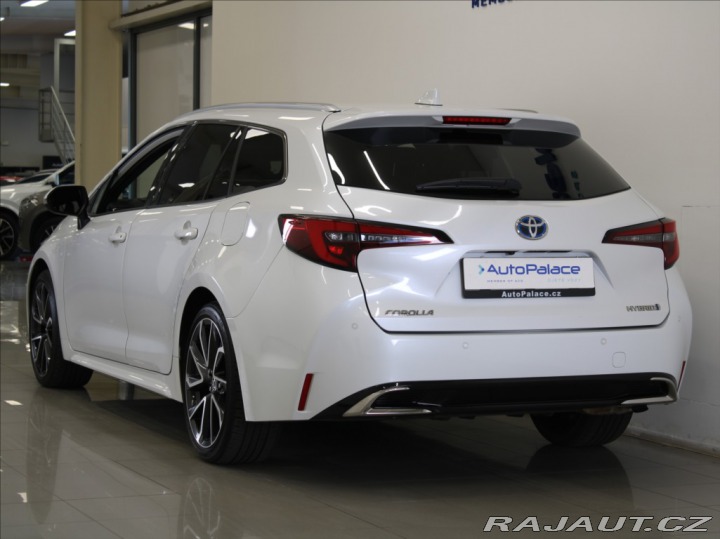 Toyota Corolla 2,0 Hybrid 196k.Executive 2024