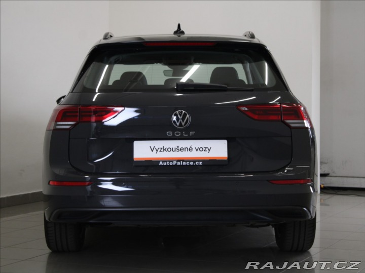 Volkswagen Golf 1,0 TSi 81kW Life Var.64t 2023