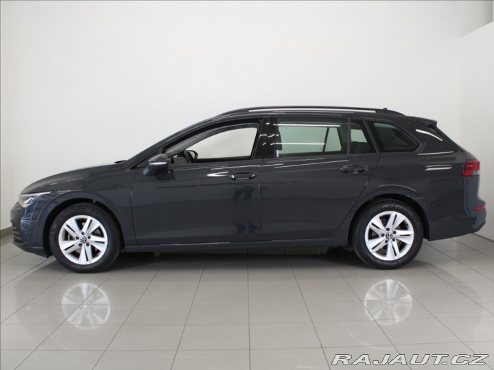 Volkswagen Golf 1,0 TSi 81kW Life Var.64t 2023