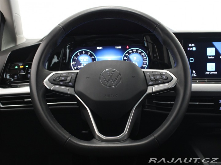 Volkswagen Golf 1,0 TSi 81kW Life Var.64t 2023