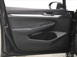 Volkswagen Golf 1,0 TSi 81kW Life Var.64t 2023
