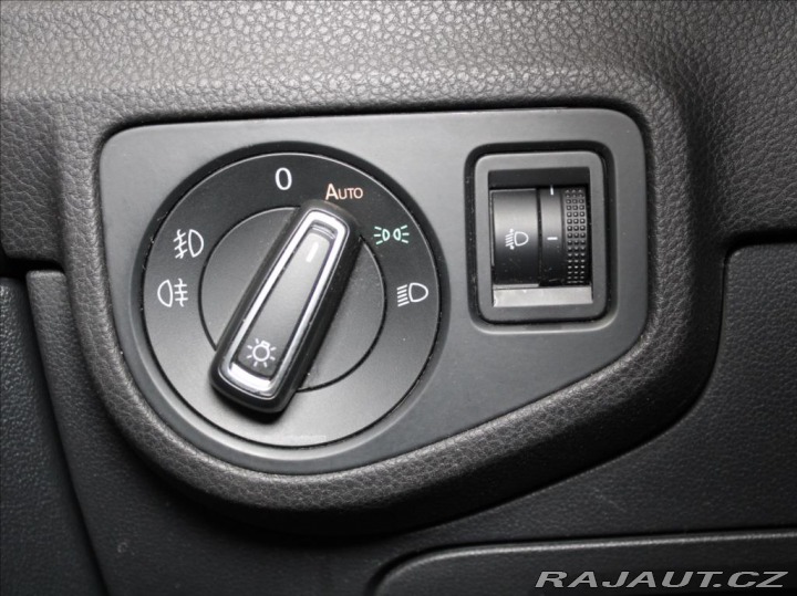 Volkswagen Golf Sportsvan 1,6 TDi 81kW Highline 120 2014