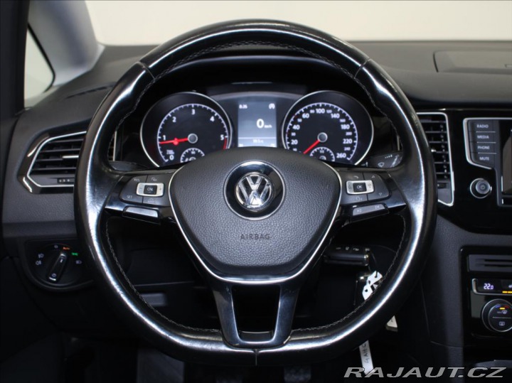 Volkswagen Golf Sportsvan 1,6 TDi 81kW Highline 120 2014