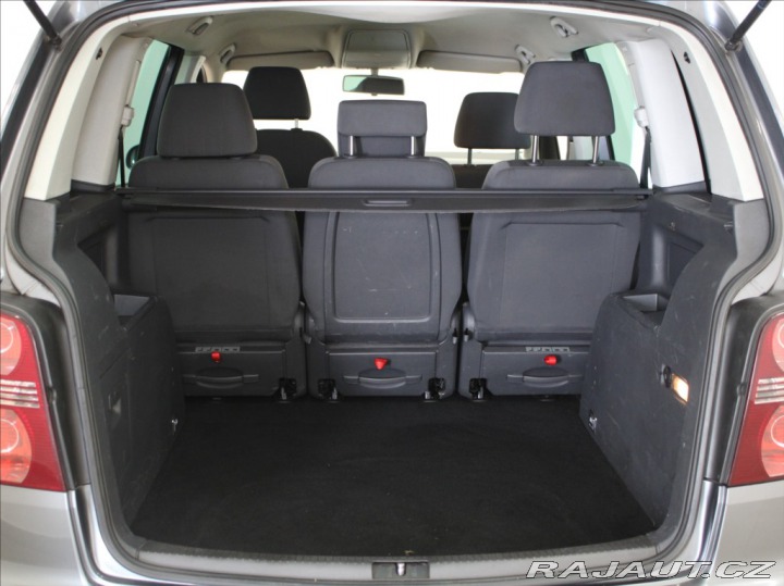 Volkswagen Touran 1,9 TDi 77kW  STK do 8/20 2007