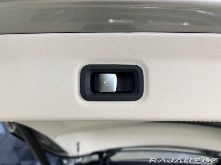 Mercedes-Benz GLS 600 MANUFACTUR, EL. TAŽNÉ 2023