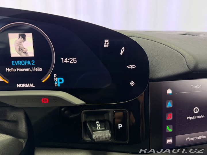 Porsche Taycan 4S PERFORMANCE, VZDUCH PA 2023