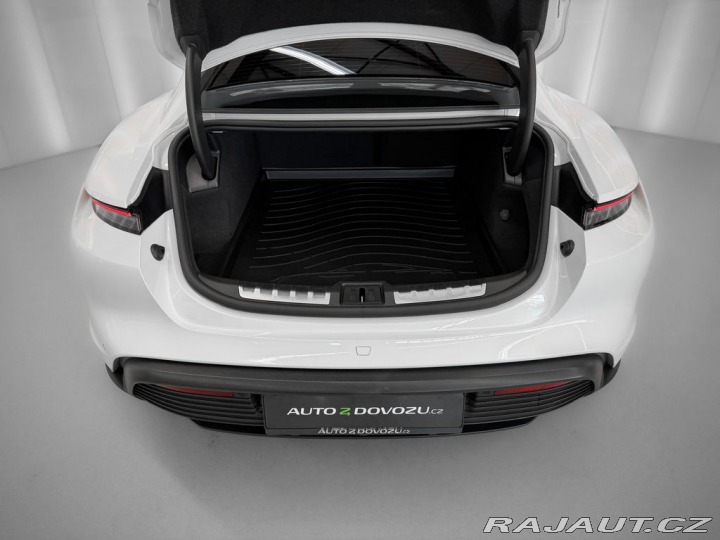 Porsche Taycan 4S PERFORMANCE, VZDUCH PA 2023
