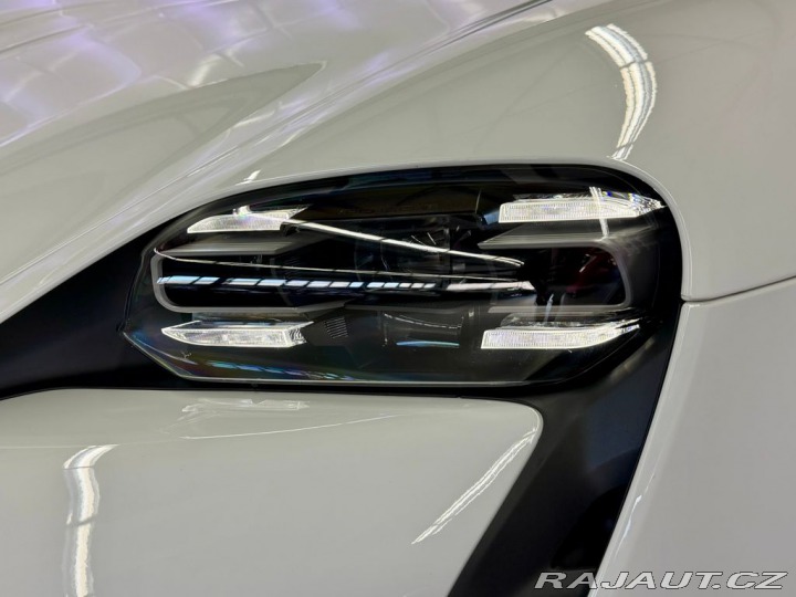 Porsche Taycan 4S PERFORMANCE, VZDUCH PA 2023