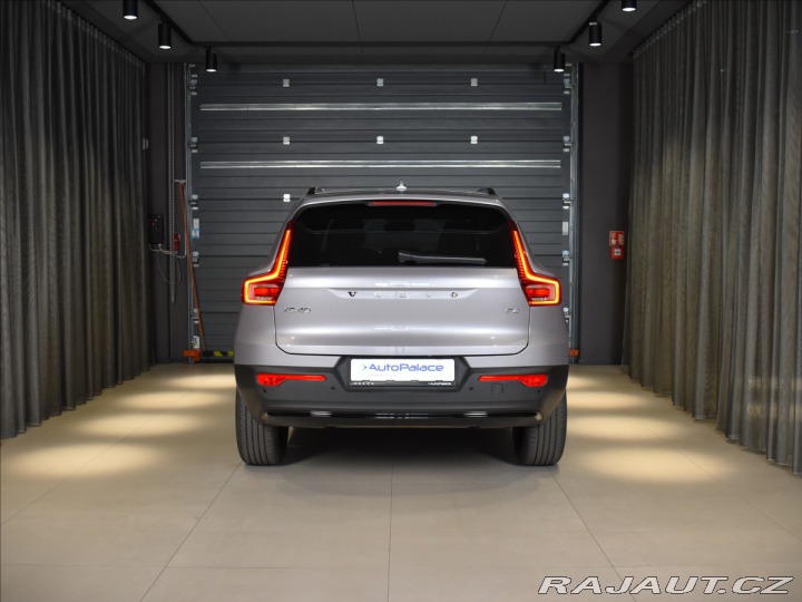 Volvo XC40 2,0 B4  Ultra 2026