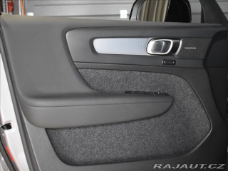 Volvo XC40 2,0 B4  Ultra 2026