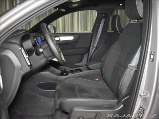 Volvo XC40 2,0 B4  Ultra 2026