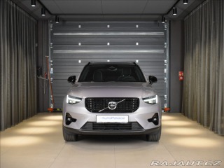 Volvo XC40 2,0 B4  Ultra 2026