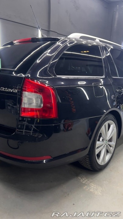 Škoda Octavia 2,0   2 RS TDI 125 KW 2011