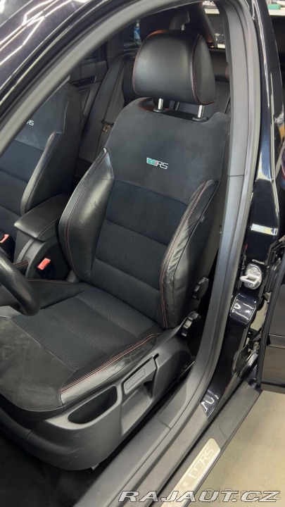 Škoda Octavia 2,0   2 RS TDI 125 KW 2011