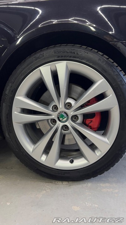Škoda Octavia 2,0   2 RS TDI 125 KW 2011