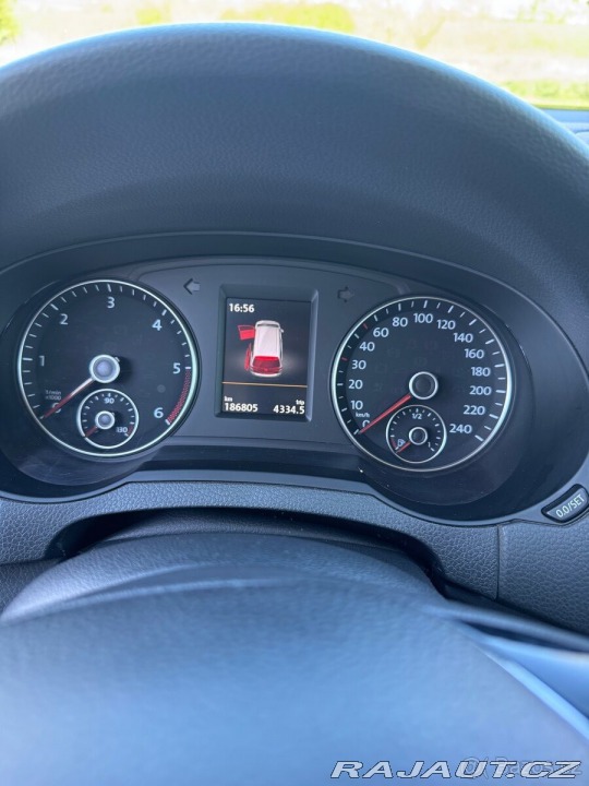 Volkswagen Sharan 2,0   2. Majitel, servisn 2016