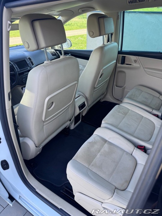 Volkswagen Sharan 2,0   2. Majitel, servisn 2016