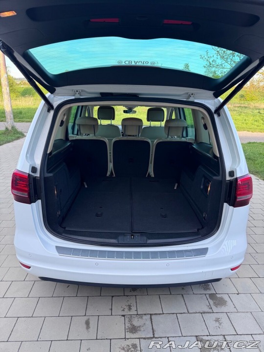Volkswagen Sharan 2,0   2. Majitel, servisn 2016