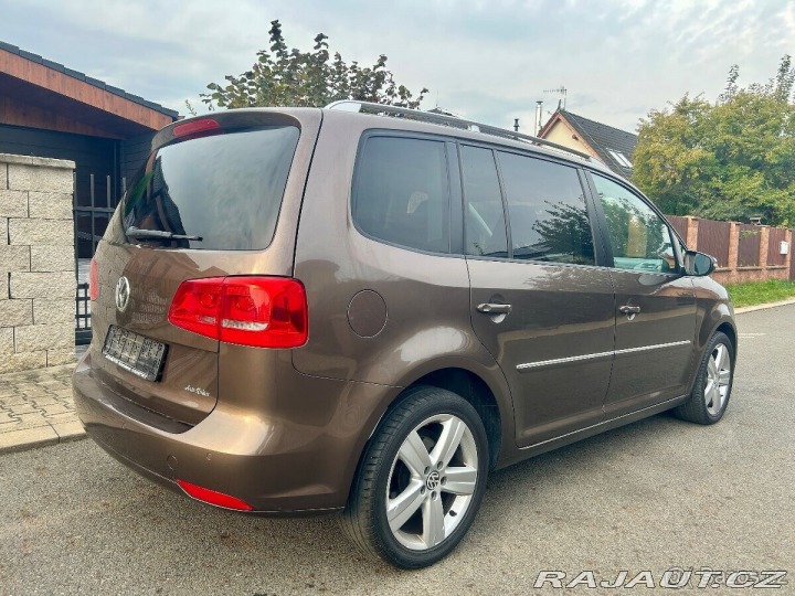 Volkswagen Tiguan 1,6   TDI 77 kW DSG7 2011