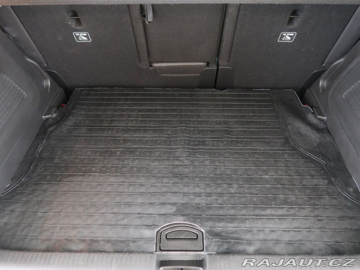 Opel Ostatní modely 1.2Turbo,CZ,1Maj,Alcantar 2022