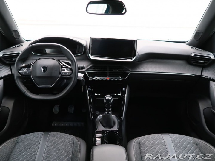 Peugeot 2008 1.2PureTech,74kW,ALLURE,M 2025