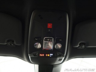 Peugeot 2008 1.2PureTech,74kW,ALLURE,M 2025