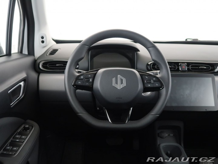 Ostatní značky Ostatní modely Leapmotor T03 70kW,CZ,1Maj,Dojezd 394 k 1800