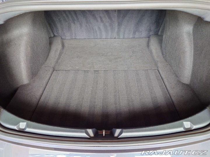 Tesla Model 3 Standard Range Plus 208 k 2022