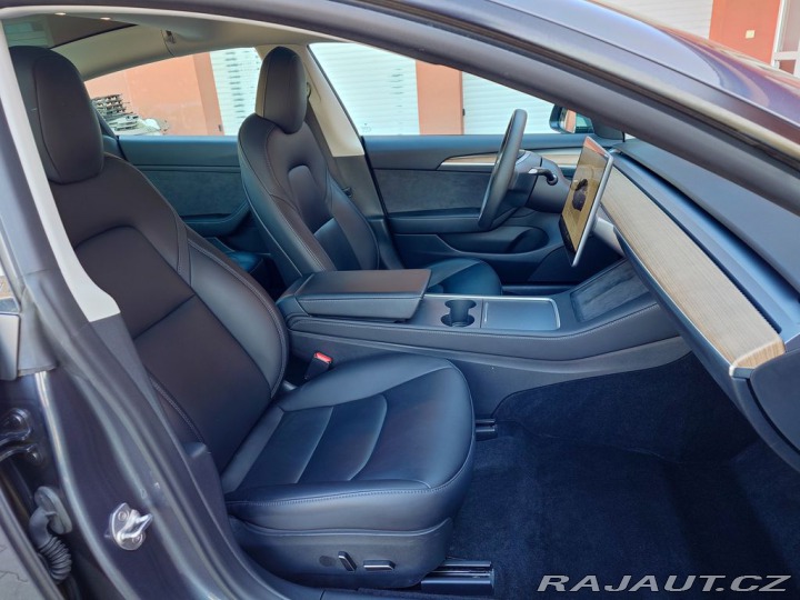 Tesla Model 3 Standard Range Plus 208 k 2022
