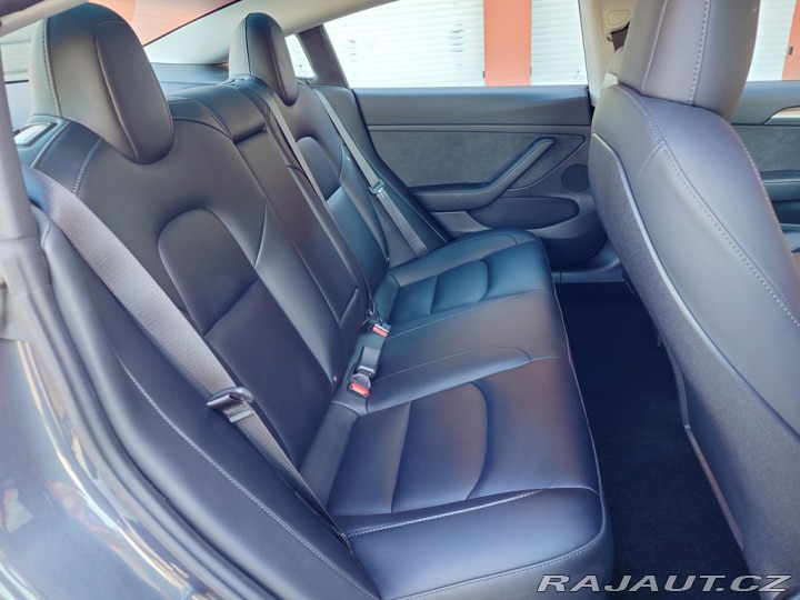 Tesla Model 3 Standard Range Plus 208 k 2022