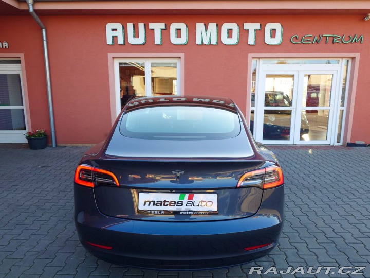 Tesla Model 3 Standard Range Plus 208 k 2022