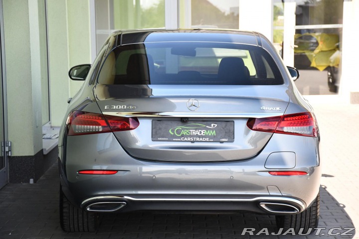 Mercedes-Benz E 300de 4MATIC ČR N.TOP K36 2020