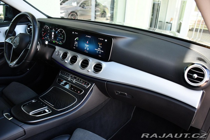 Mercedes-Benz E 300de 4MATIC ČR N.TOP K36 2020