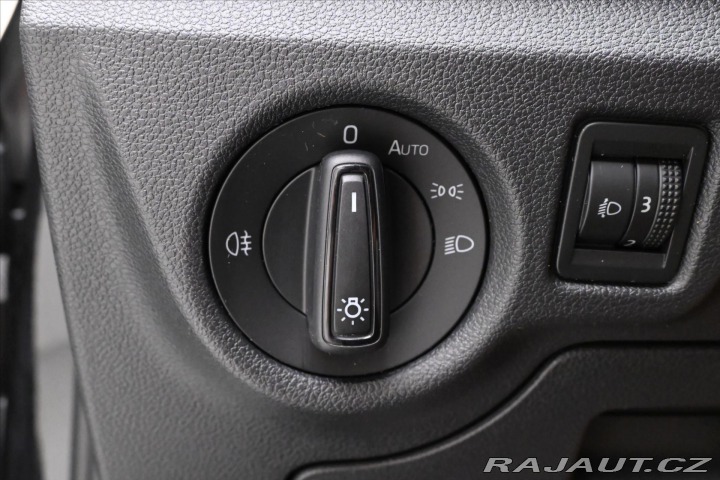 Škoda Kamiq 1,0 TSI 70kW Manuál Záruk 2023