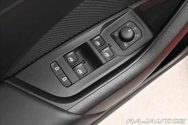Škoda Octavia 1,4 TSI iV 110kW DSG Styl 2023