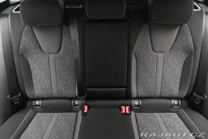 Škoda Octavia 1,4 TSI iV 150kW DSG Styl 2023