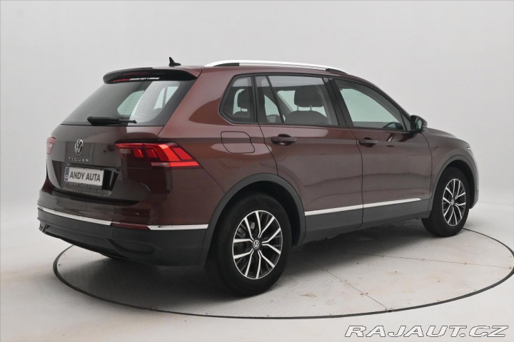 Volkswagen Tiguan 2,0 TDI 110kW Business LE 2021