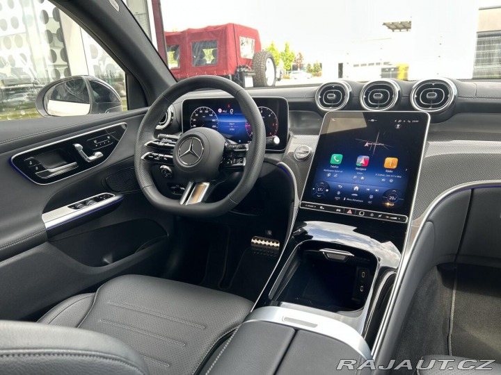 Mercedes-Benz GLC 200d 4MATIC kupé AMG 2025