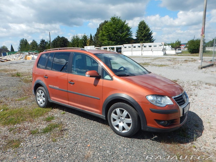 Volkswagen Touran 2.0 TDI, CROSS 125 kw AUT 2007