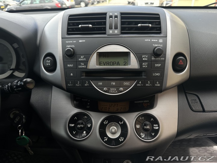 Toyota RAV4 2.2 D4D 4x4/1MAJ/ČR/Výhře 2008