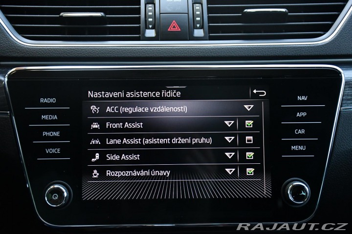 Škoda Superb 2.0TDi 147kW STYLE  NTOP 2024