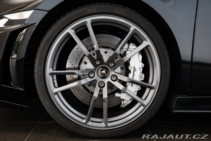Lamborghini Ostatní modely Spyder Karbo/Alcantace/Ka 2014