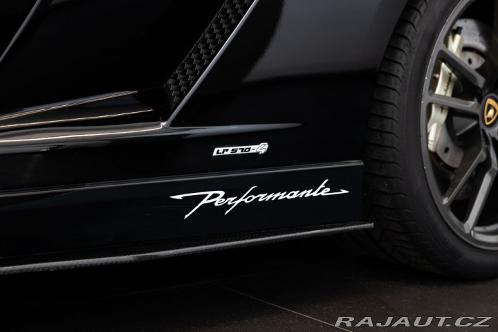 Lamborghini Ostatní modely Spyder Karbo/Alcantace/Ka 2014