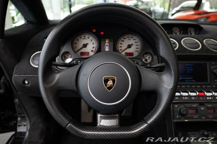 Lamborghini Ostatní modely Spyder Karbo/Alcantace/Ka 2014