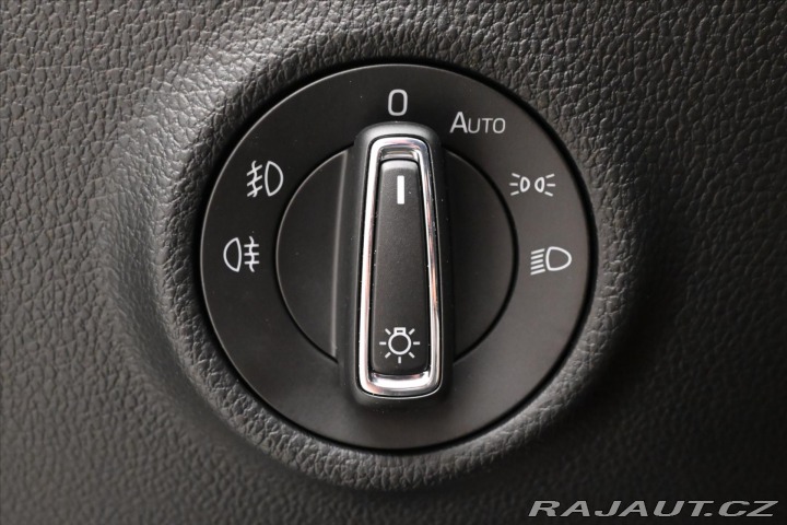 Škoda Superb 2,0 TDI 110 kW DSG Style 2022